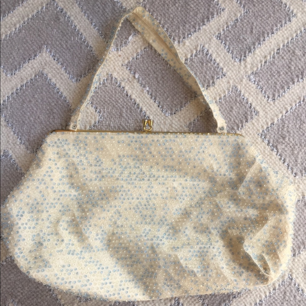 Vintage pearl studded style bag with beading